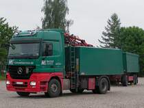 ACTROS1851 eines Deutschen Umweltservicebetriebes hinterstellt am Messegelnde in Ried i.I. seinen Hnger;100520