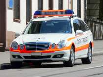 Mercedes Polizeiauto unterwegs in der Stadt Basel am 29.04.2010