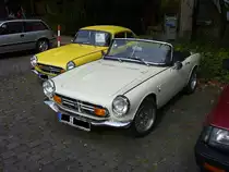 Honda S 800 Cabriolet. 1967-1971. Der S 800 wurde auf dem Pariser Salon 1966 vorgestellt und stand ab Fr�hjahr 1967 bei den H�ndlern. Nippon Classic days an der Essener Dampfbierbrauerei.