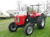 Traktor Schl�ter ... bei der Oldtimer-Rally, Wohlenberg 01.05.2010