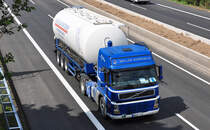 Volvo Kesselauflieger  Mller-Kempenich  auf der A61 bei Heimerzheim - 29.05.2010