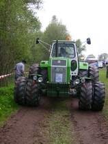 Dopingkontrolle beim Fortschritt ZT305 mit Doppelbereifung am Samstagabend beim Russentreffen Oberlungwitz. 