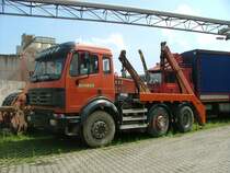 Mercedes 1827; 280510