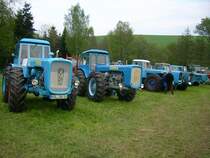 Diese Dutras D4K standen am Samstagabend noch auf dem veranstaltungsgelnde des Russentreffens Oberlungwitz