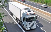 Scania R 500 Khlsattel auf der A61 bei Rheinbach - 29.05.2010