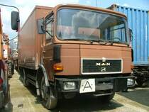 M.A.N 14.170 (leichte F8-Reihe; erkennbar am flachen Grill) wartet auf Export; 280510