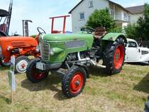Fendt Farmer 2 D prsentiert anl. der Feier  850 Jahre Bernhards  am 06.06.2010 in Fulda-Bernhards