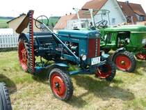 Hanomag R 12 (PS 12) präsentiert anl. der Feier  850 Jahre Bernhards  am 06.06.2010 in Fulda-Bernhards