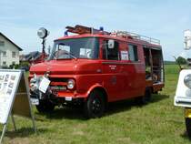 Opel Blitz der Freiwilligen Feuerwehr Marbach prsentiert anl. der Feier  850 Jahre Bernhards  am 06.06.2010 in Fulda-Bernhards