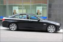 . Formsch�n -  Die sechste Generation des BMW 5er (F10, F11) erschien 2010. Das Design ist gef�lliger als das des Vorg�ngers. Juni 2010 (Matthias)