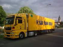 MAN TGX 18.440 K�hlkofferzug der Polar Trans Berlin am 14.06.2010 in Berlin-Charlottenburg.