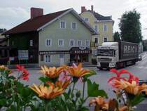 DAF XF105.460 im Stadtgebiet von Ried i.I.;100607