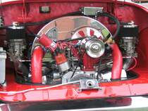 Innenansicht eines Karmann Ghia beim Karmann Ghia Treffen am 08.08.2009 im Ziegeleimuseum in Lage (Lippe)