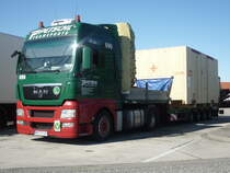 Eine MAN TGX Zugmaschine von P. Petsch Transporte.