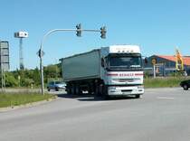 Renault-Kipper an einer Kreuzung bei Bergen/R�gen.