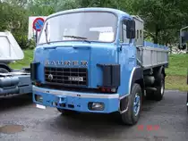 Saurer D330BF 4x2 am Saurer-Treffen in Aigle/VD am 19.06.2010