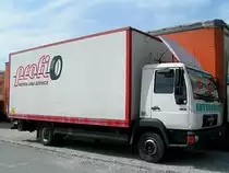 MAN 8.153 Bj.1995 hat ~357000km auf den Achsen, und wartet auf seinen Versteigerungstermin in Ried i.I.;100610