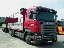 SCANIA R420 hat schon fr die Beladung die Plane geffnet;100601