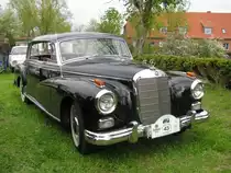 MB 300 Limousine aus dem Landkreis bad Doberan bei der Oldtimer-Rally, Wohlenberg 01.05.2010