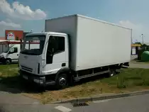 IVECO-Kasten-LKW an einer Mietstation in G�strow am 03.Juli 2010.