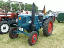 Lanz 1906, Bj. 1955, 19 PS, steht in Eiterfeld-Oberufhausen anl. der Oldtimer und Traktorenausstellung der Oldtimerfreunde Ufhausen am 04.07.2010