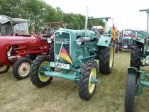 MAN Langhuber, Bj. 1957, 40 PS, steht in Eiterfeld-Oberufhausen anl. Oldtimer- und Traktorenausstellung der Oldtimerfreunde Ufhausen am 04.07.2010