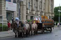 Pferdefuhrwerk im Hannover, beim Sch�tzenauschmarsch, am 04.07.10.