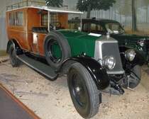 Ein Armstrong Shooting Brake, der lteste Jagdwagen aus dem kniglichen Fuhrpark Museum in Sandringham, UK.