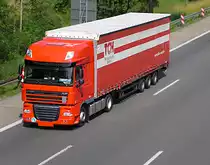 ..DAF - XF Planenauflieger von Truck & Trailer - nahe Ldenscheid auf der A 45 ..30.6.10
