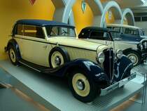 Audi UW8 Cabriolet von 1934,
6-Zyl.Reihenmotor, 1949ccm, 40PS, 100Km/h,
Horch Museum Zwickau,
Juni 2010