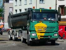 Mercedes Actros Sattelschlepper/Kipper unterwegs in Gossau/SG am 09.07.2010