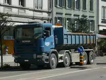 Scania 124C Absetzkipper unterwegs in Gossau am 09.07.2010