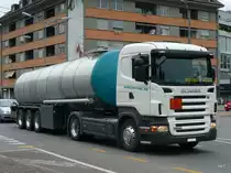 Scania R 420 Sattelschleper unterwegs in Nidau am 08.06.2010