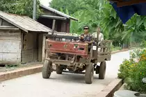 Ein Fahrzeug unbekannten Typs am 20.Mai 2007 in Chomphet(liegt gegen�ber von Luang Prabang am rechten Mekongufer)Laos.
