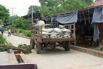 Ein Fahrzeug unbekannten Typs am 20.Mai 2007 in Chomphet(liegt gegen�ber von Luang Prabang am rechten Mekongufer)Laos.