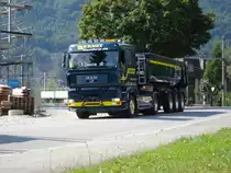 Die Anfahrt von die LKW´s unterwegs zum die 17 Inter. Truck & Country Festival in Interlaken.