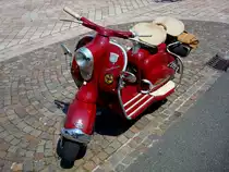 NSU Prima,
der Roller wurde von 1956-64 gebaut,
1-Zyl.2-Takt-Motor, 146ccm, 6,2PS,
Mitte der 1950er Jahre war NSU der gr��te Zweiradhersteller der Welt mit 
ca.350.000 St�ck pro Jahr,
gesehen bei Freiburg, Juni 2010