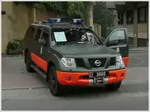 Dieser Nissan Navara Pick Up mit 4 Zyl Dieselmotor, 2488 ccm, 126kw (175Ps), Leergewicht 2130Kg, war auch am 04.07.10 in Diekirch ausgestellt.   