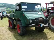 Unimog ausgestellt in Uttrichshausen anl. Oldtimerausstellung, Juli 2010