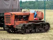 WgTZ DT 75 - russischer Kettentraktor aus dem Wolgograder Traktorenwerk - fotografiert am 17.07.2010 zum 10. Milit�r- und Nutzfahrzeugtreffen am Flugplatzmuseum Cottbus - Copyright @ Ralf Christian Kunkel