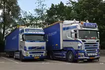 Fa Bredek flotte. Volvo FH 400 und Scania R500.