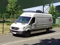 aufgenommen am 19.07.10
in bad harzburg
an der verladestadtion

ein mercedes sprinter
langer radstand mit hochdach