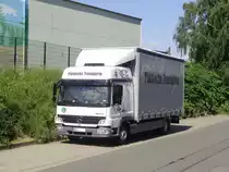 augenommen am 19.07.10
in bad harzburg
an der schotterverladestadtion

ein mercedes atego 818
erst 1000km gelaufen
aussage des fahrees