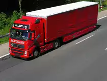 VOLVO FH mit Radverkleidung am Auflieger - A45 am 19.7.10