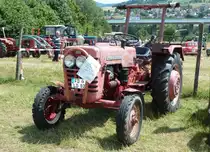 IHC 324, Bj. 1962, 24 PS, ausgestellt in Uttrichshausen anl. der Oldtimerausstellung im Juli 2010. 