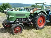 Fendt Farmer 2 ausgestellt in Uttrichshausen anl. der Oldtimerausstellung im Juli 2010. 
