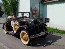 FORD-Cabriolet, Bj.1930 erreicht mit StartNr23 anl�sslich der 15e-Vierlanden-Veteran-Rally-2010 das Etappenziel Waldzell;100629