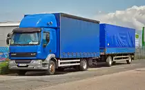 DAF LF 55.250 mit H�nger im Industriegebiet Silberberg bei Euskirchen - 24.07.2010