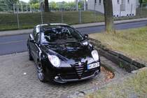 Ein Alfa Romeo MiTo am Schtzenplatz in Lehrte, am 27.07.2010