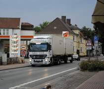 Mercedes Acrtros in Lehrte/Ahltner Str. am 27.07.2010